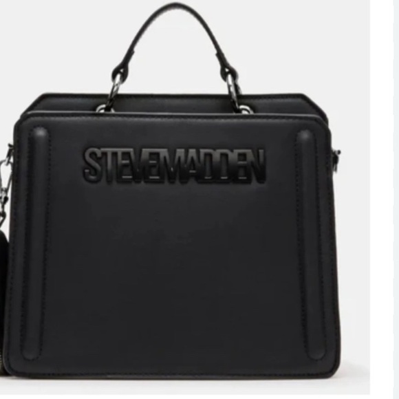 Steve Madden Handbags - Stevemadden